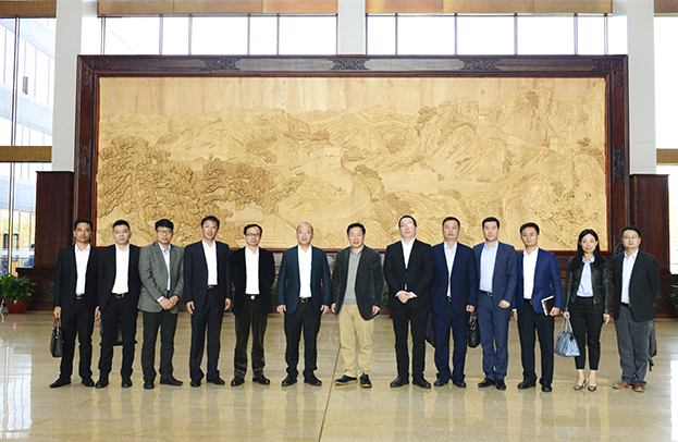 qianyi千亿平台（中国）集团总裁庄展诺一行受邀参访北京用友产业园